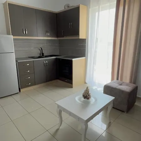 Electra &apartments Ii סרנדה